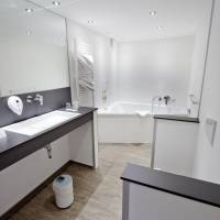 Deluxe Suite with Spa Access 