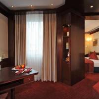 Room #6159430