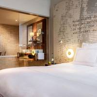 Superior King Suite