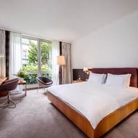 Room #7261246