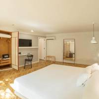 Superior Double Room (2 Adults + 1 Child)
