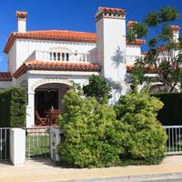 Three-Bedroom House M308-115