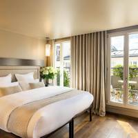 Junior Suite with Balcony