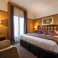 Executive Triple Room with King Bed and Sofa Bed