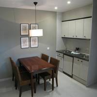 One-Bedroom Apartment (2 Adults + 2 Children)