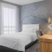Urban Single Room with City View