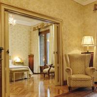Suite Deluxe with Spa Access 