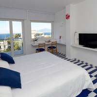 Deluxe Triple Room with Sea View