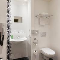 Superior Double Room with Two Single Beds - Non-Smoking