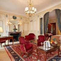 Signature Suite