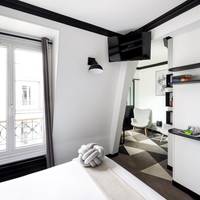 Deluxe Mansard Room