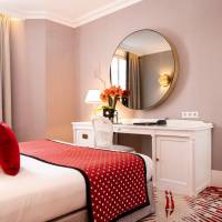 Two Connecting Double Rooms