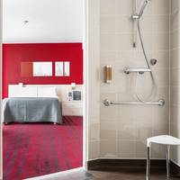 Queen Room - Disability Access