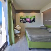 Superior Double or Twin Room with Balcony and Lake View