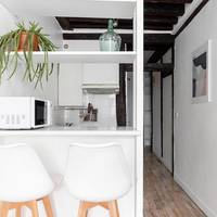 Studio (2 Adults) - Beaubourg