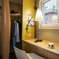 2 Adjacent Rooms