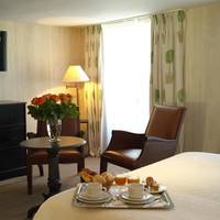 Prestige Double Room - Street side 
