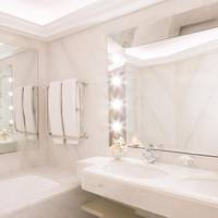 Lumière Suite