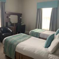 Standard Twin Room with View 
