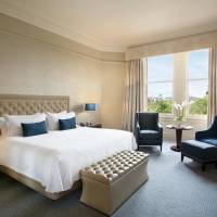 Premier King Room with View