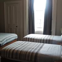 Family Room (4 Adults)
