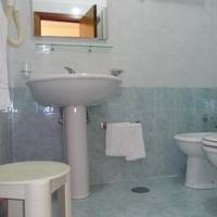 Economy Triple Room