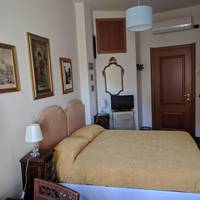 Twin Room with Shared Bathroom
