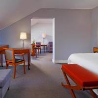 Deluxe Suite with Garden View