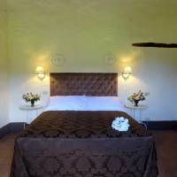 Suite with Garden View