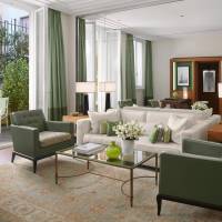 Four Seasons Executive King Suite