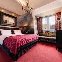 Deluxe Room with Garden View