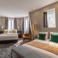 Deluxe Quadruple Room