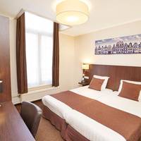 Twin Room - Canal View