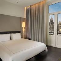 Superior King Room with Iconic View