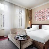 Superior Twin Room with Courtyard, Garden or City View