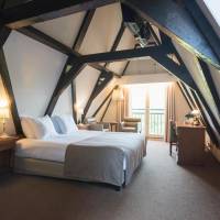 Deluxe Double Canal View Room