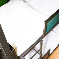 Bed in 4-Bed Mixed Dormitory Room