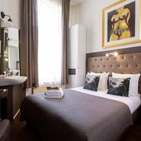 Budget Double Room with Shared Bathroom