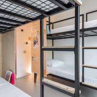 Quadruple Room with Private Bathroom and Shower