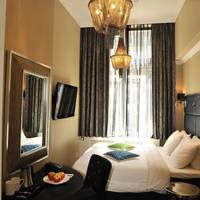 Double Room - Street Side - Ground Floor