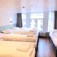 5 Persons Room