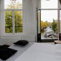 Deluxe Double Room with Canal View