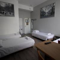 Quadruple Room with Shower