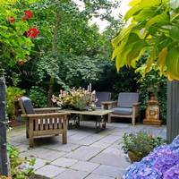 Suite with Garden View