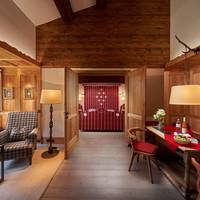 Prince Suite