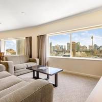One-Bedroom Apartment with King Bed and Harbor View