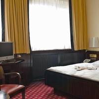 Room #6048547
