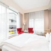 Room #6075959
