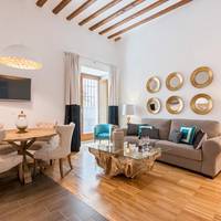  One-Bedroom Apartment  (2-4 Adults) 