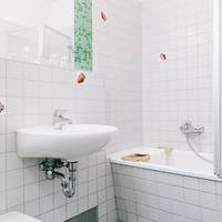 Budget Twin Room with Private Bathroom 
